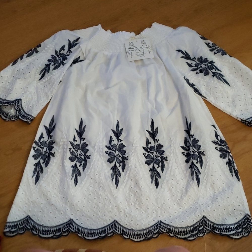 Embroidered comfy Blouse